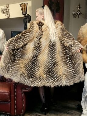 NWT Breathtaking, Long Red Fox Knitted Fur Coat with Golden Highlights